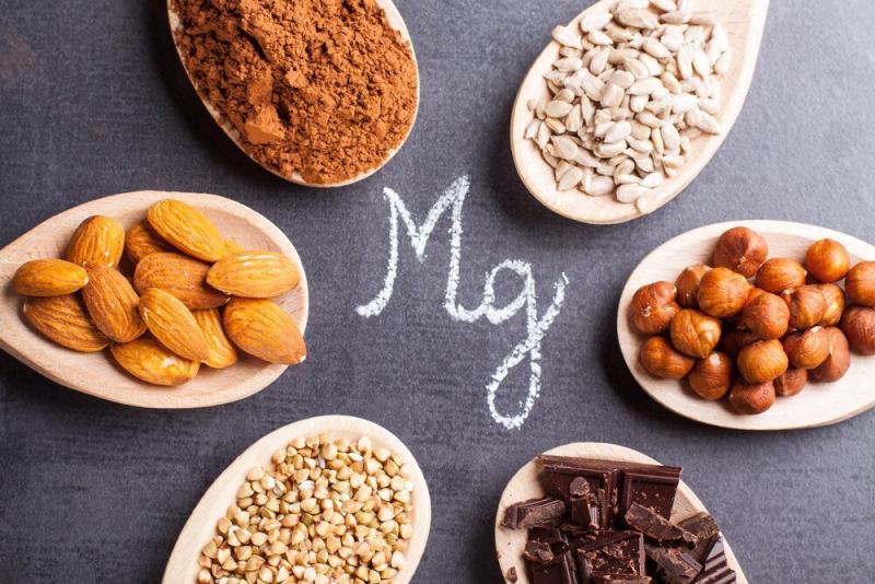 Health Benefits of Magnesium: Magnesium-rich foods arranged in circle
