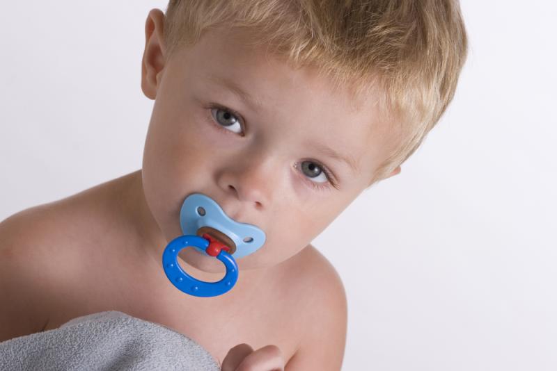 Weaning baby from sales pacifier