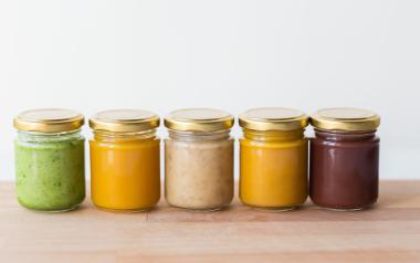 Spice it up: Baby Food Jars in a row