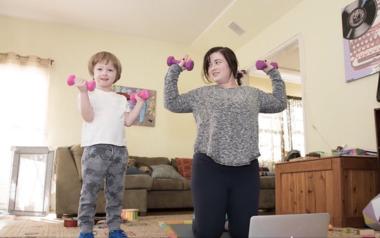 A mom and her kid with healthy body image 