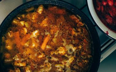 vegetable soup in a pot 