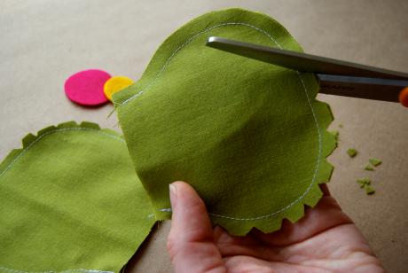 An Ouchless Cactus Craft - STITCH Step 3