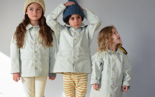 three girls wearing Faire Child anorak